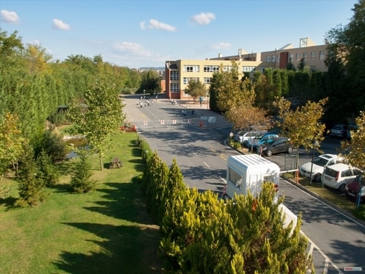 Enka Okulları, Vestel’in LED aydınlatma ürünleriyle yenilendi