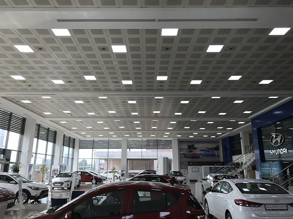 Hyundai Showroom Vestel LED Panel ile aydınlanıyor