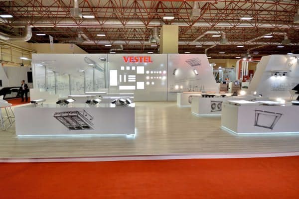 Vestel, 1-4 Ekim tarihlerinde LED&Lighting fuarındaydı