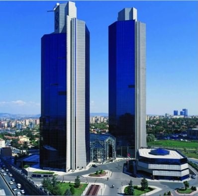 Sabancı Center, VESTEL Ephesus yol armatürleri ile aydınlanıyor