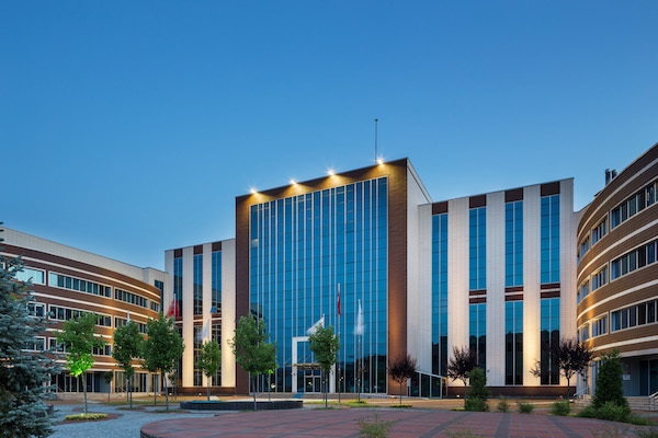 VESTEL LED Aydınlatma ürünleri ile Düzce Üniversitesi